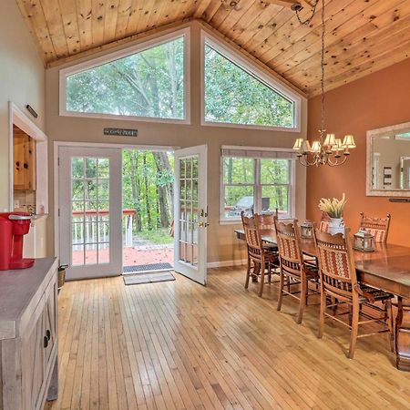 Rustic Red Cabin With Deck In Maggie Valley Club! Εξωτερικό φωτογραφία
