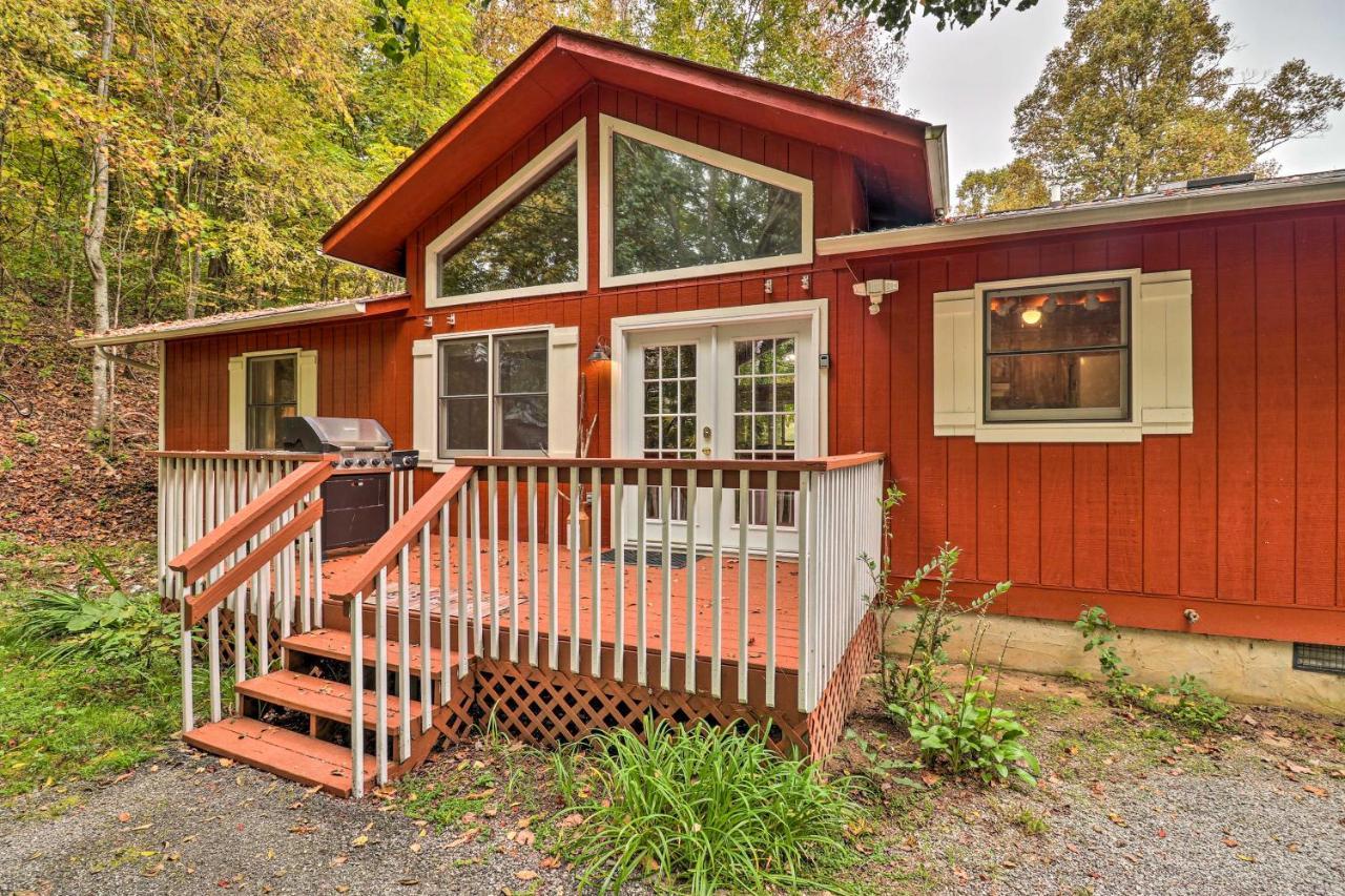 Rustic Red Cabin With Deck In Maggie Valley Club! Εξωτερικό φωτογραφία